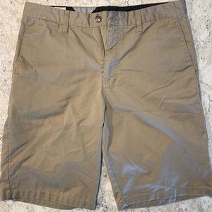 Volcom Size 33 Khaki Shorts